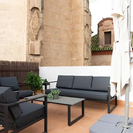 Patio De La Magdalena By Alohamundi *