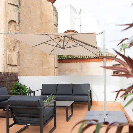 Lägenhet Patio De La Magdalena By Alohamundi