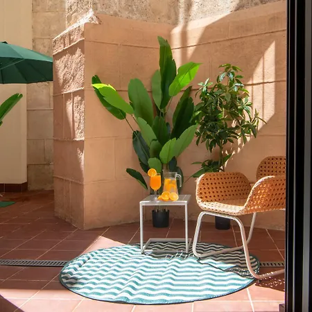 Lägenhet Patio De La Magdalena By Alohamundi